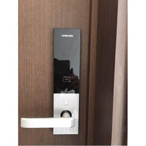 Cách chọn khóa cửa điện tử vân tay phù hợp cho căn hộ