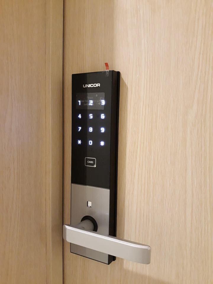 Cách chọn khóa cửa điện tử vân tay phù hợp cho căn hộ